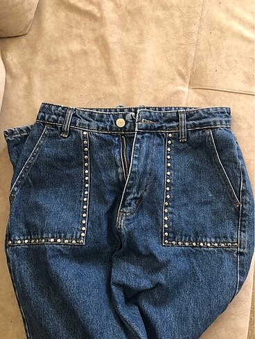Trendyol & Milla Zımba detaylı jean