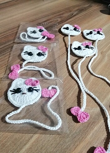  Beden Örgü kitap ayracı amigurumi örgü hello kity 