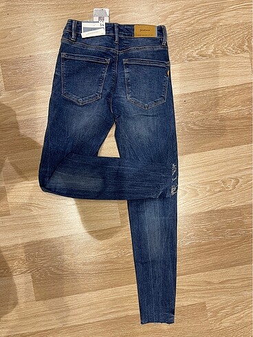 s Beden Stradivarius s beden jean