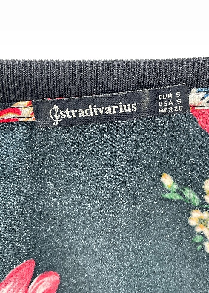 Stradivarius Hırka %70 İndirimli. - Görsel 4