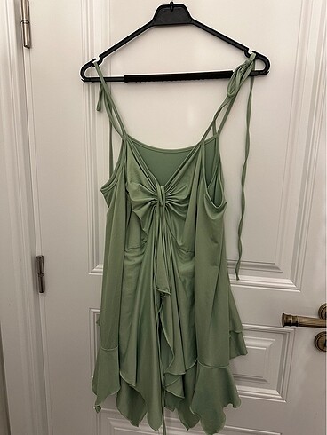 yesil elbise