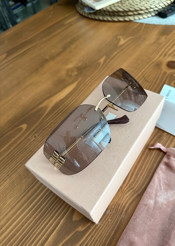 Miu miu mürdüm mor gözlük - Görsel 2