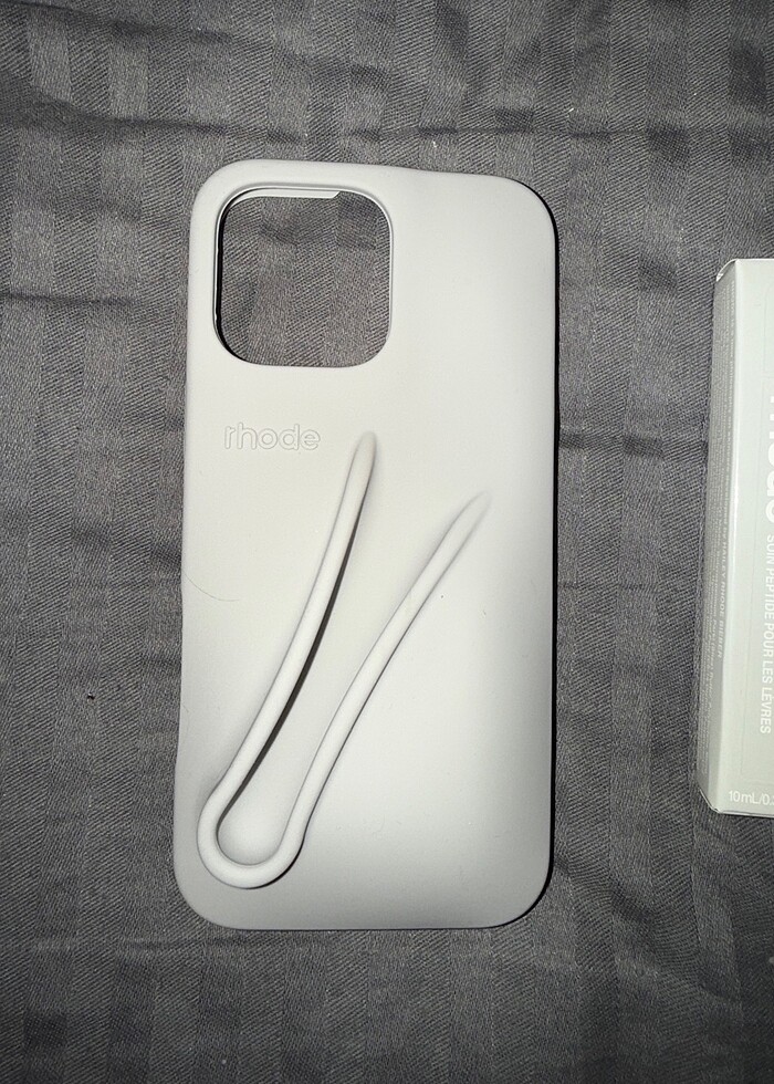 Rhode phone case iphone 16 pro max ve lip balm - Görsel 2
