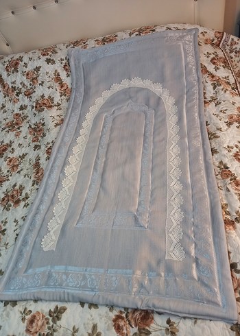 Dantel Detaylı Gri seccade - Görsel 7