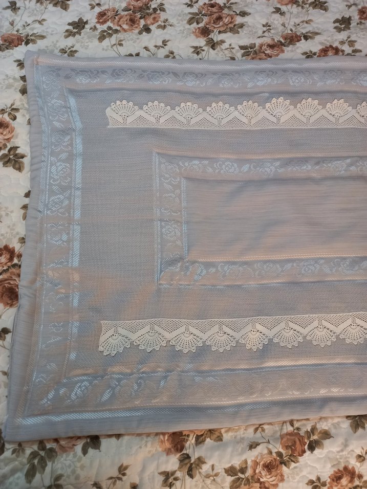 Dantel Detaylı Gri seccade - Görsel 3