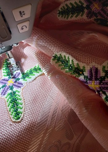 Pembe İşlemeli Geleneksel Seccade - Görsel 7