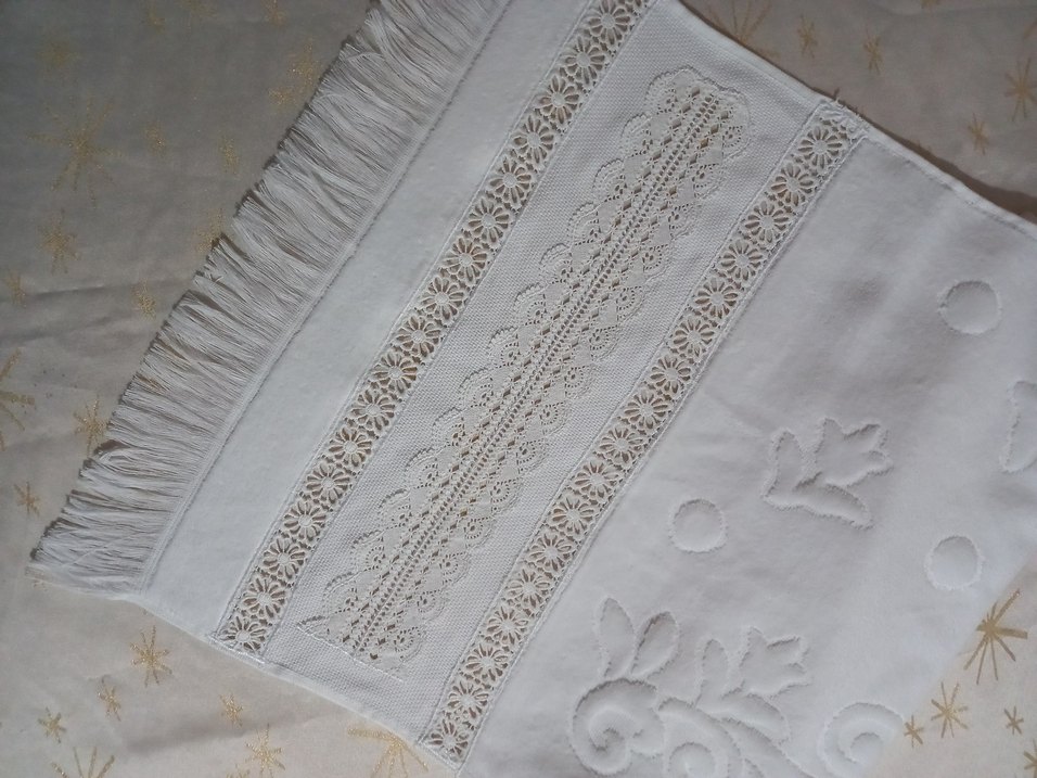 dantel ve kolberli havlu 50×90 - Görsel 4