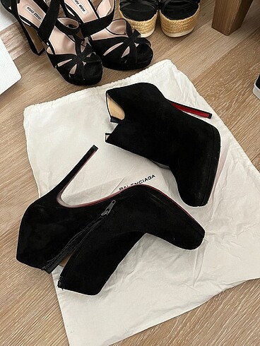 39 Beden Christian louboutin topuklu ayakkabı