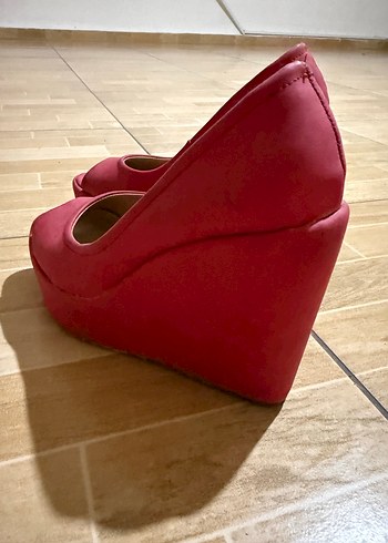 Kadın Kırmızı Süet Dolgu Topuklu Stiletto - Görsel 2