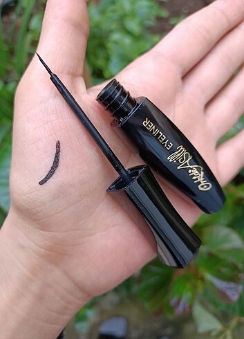 Eyeliner