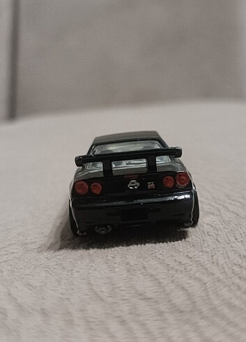 hot wheels gtr r34 