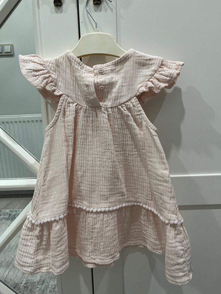 Pembe Nakışlı Fırfırlı Kız Elbise - Görsel 3