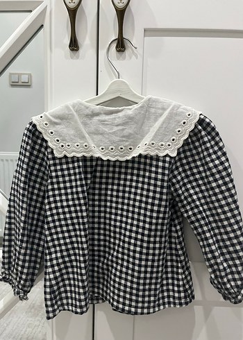 Nakışlı Yakalı Düğmeli Kız bebek - Görsel 3