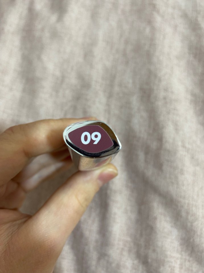 Bordo Parlak Ruj - Görsel 2