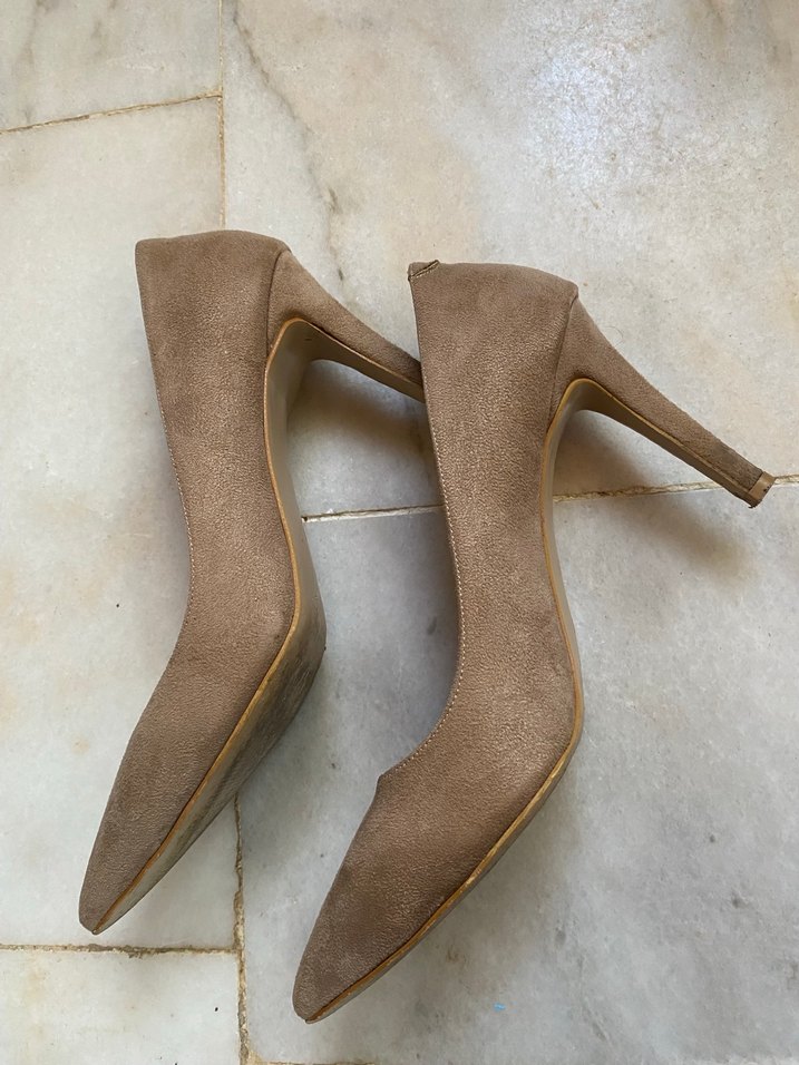 Bej Süet Stiletto Kadın Topuklu Ayakkabı - Görsel 2