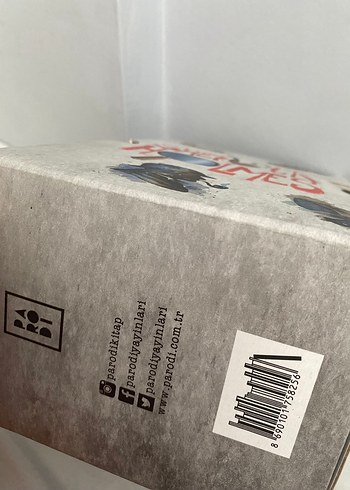 Sherlock Holmes Karton Kutulu kitap seti - Görsel 3