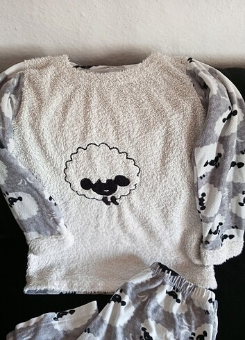 Diğer Bayan pijama takımı 