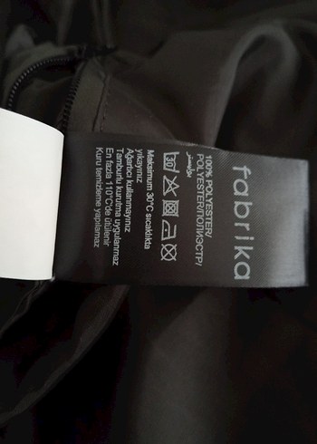 Fabrika kürk detaylı diz üstü mont - Görsel 6