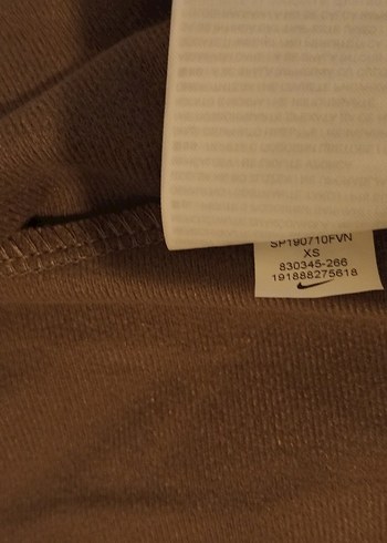 Nike Kadın Fermuarlı Sweatshirt - Görsel 5