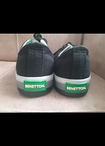 32 Beden Benetton cocuk ayakkabısı 