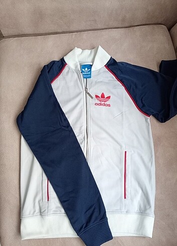 Adidas unisex sweatshirt az kullanılmış