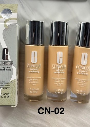 Clinique Clinique Beyond Perfecting fondöten
