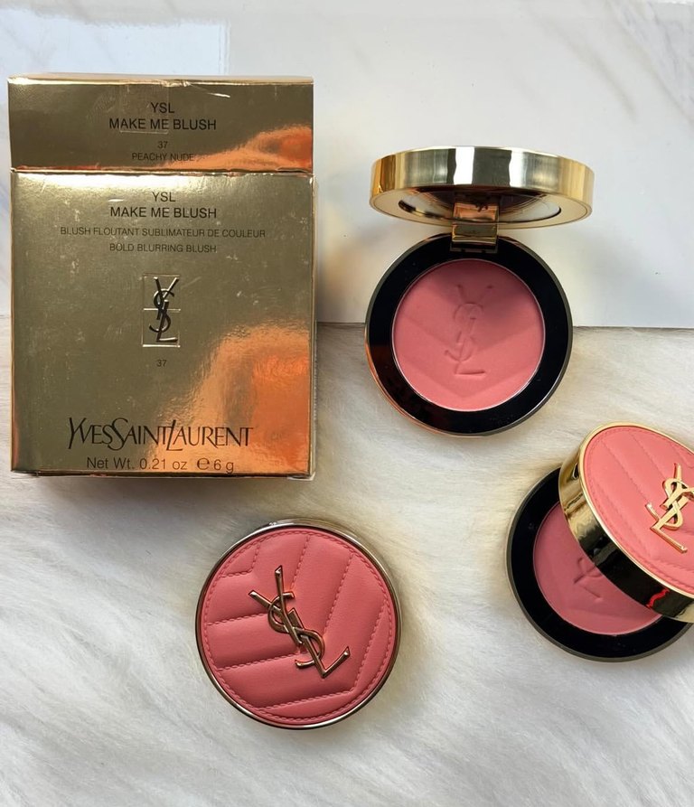 Yves Saint Laurent allık 4 renk seçeneği mevcut - Görsel 3