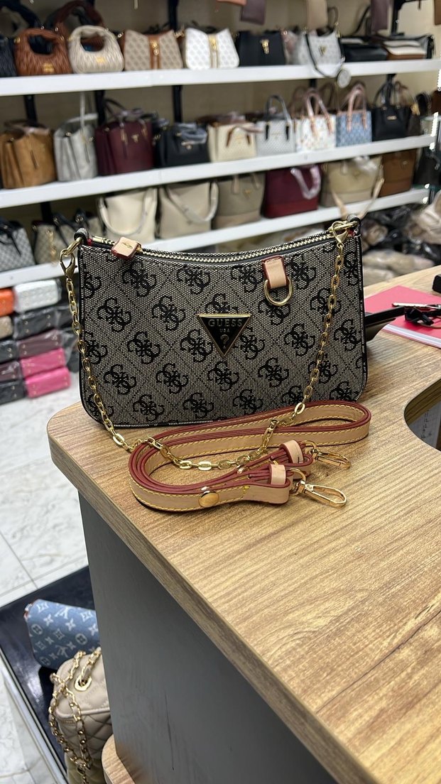 Guess çanta - Görsel 2