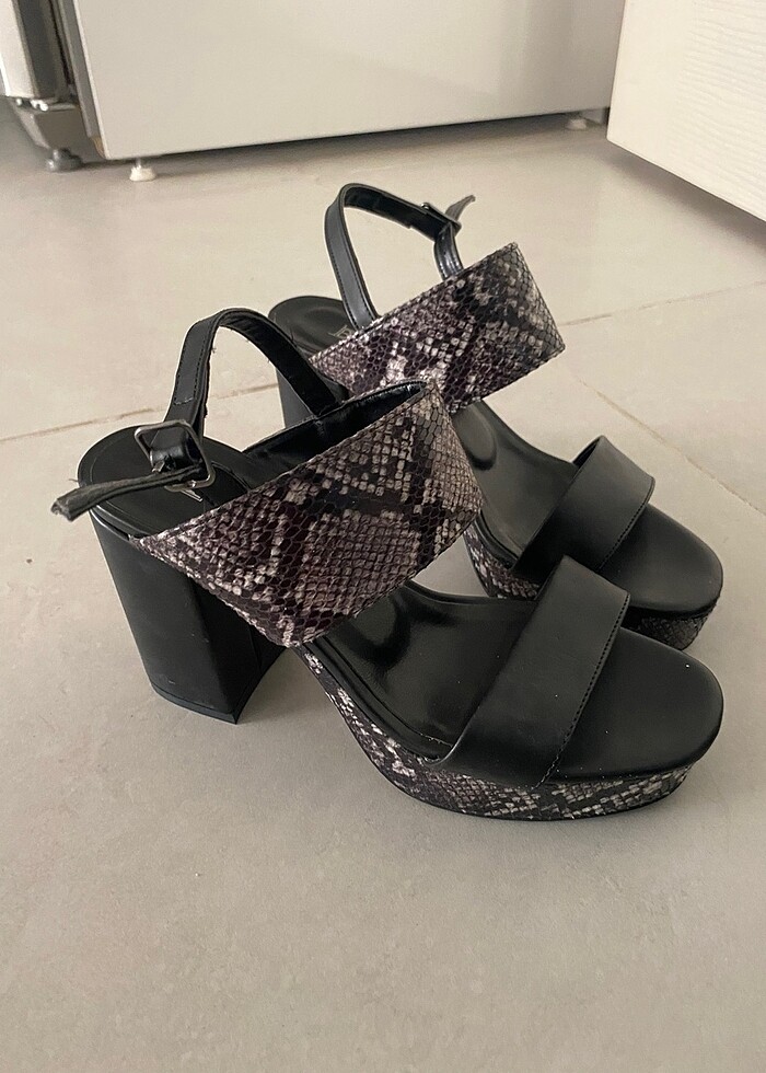 Kadın ayakkabı - Görsel 3