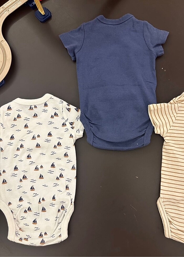 H&M 3 adet zıbın - Görsel 5