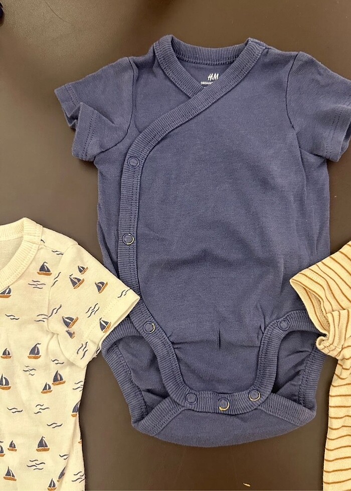 H&M 3 adet zıbın - Görsel 3