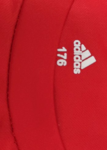 Kırmızı adidas forma - Görsel 3