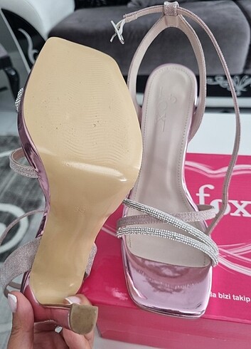 Elbise+ayyakabi satiliktir.. - Görsel 3