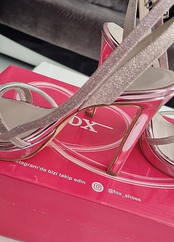 Elbise+ayyakabi satiliktir.. - Görsel 4