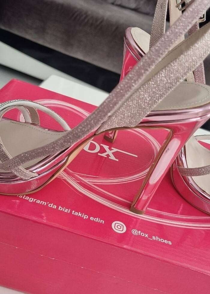 Elbise+ayyakabi satiliktir.. - Görsel 4