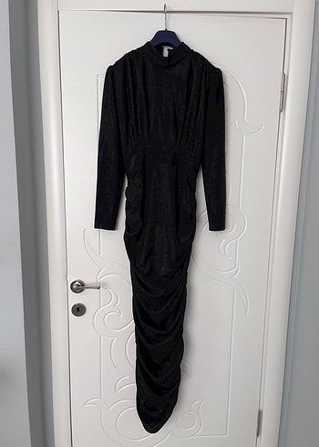 Uzun Kollu Siyah Gotik Kadın Abiye Elbise - Görsel 2