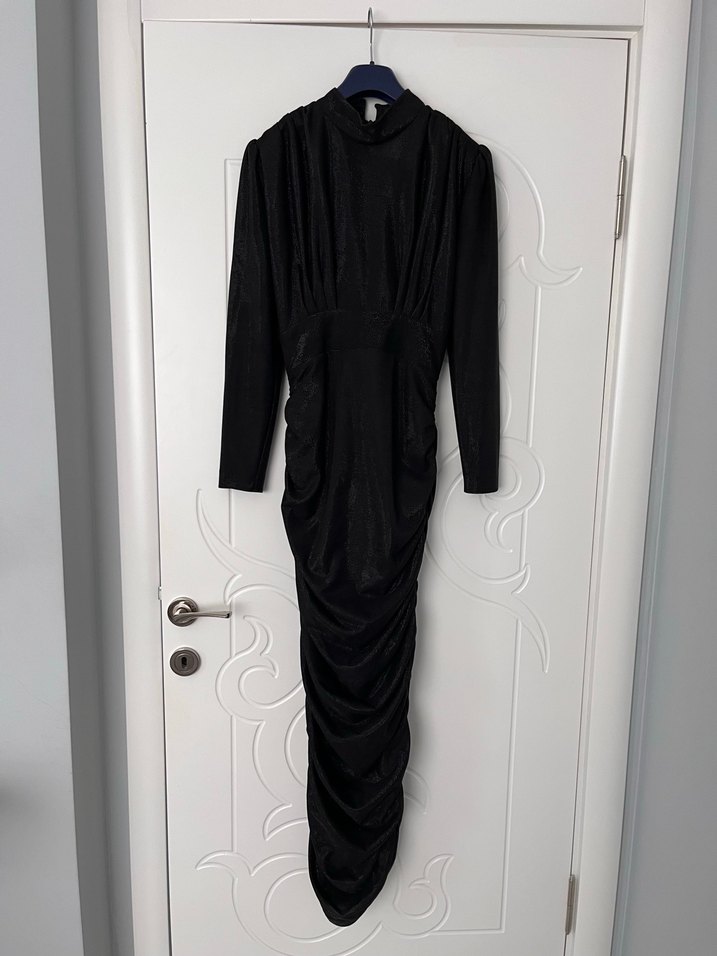 Uzun Kollu Siyah Gotik Kadın Abiye Elbise - Görsel 2