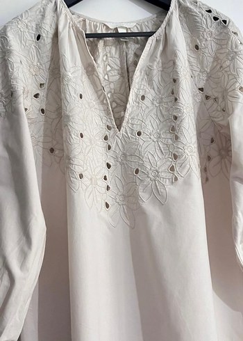 H&M Dantel Detaylı krem Uzun elbise