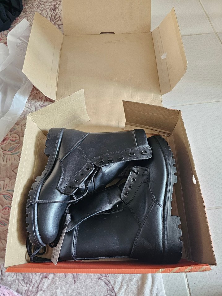 Tokalı Siyah Erkek Botu - Görsel 3