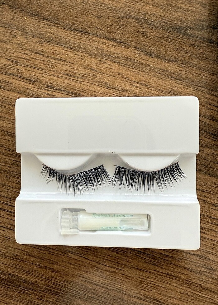 Takma kirpik - Görsel 2