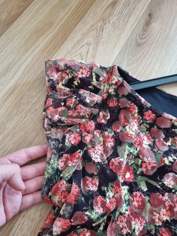 Çiçek Desenli Fırfırlı Midi Elbise - Görsel 5