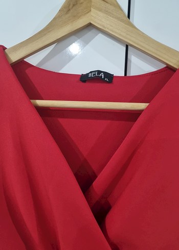 Kırmızı Midi V Yaka Fırfırlı Kadın Elbise - Görsel 3