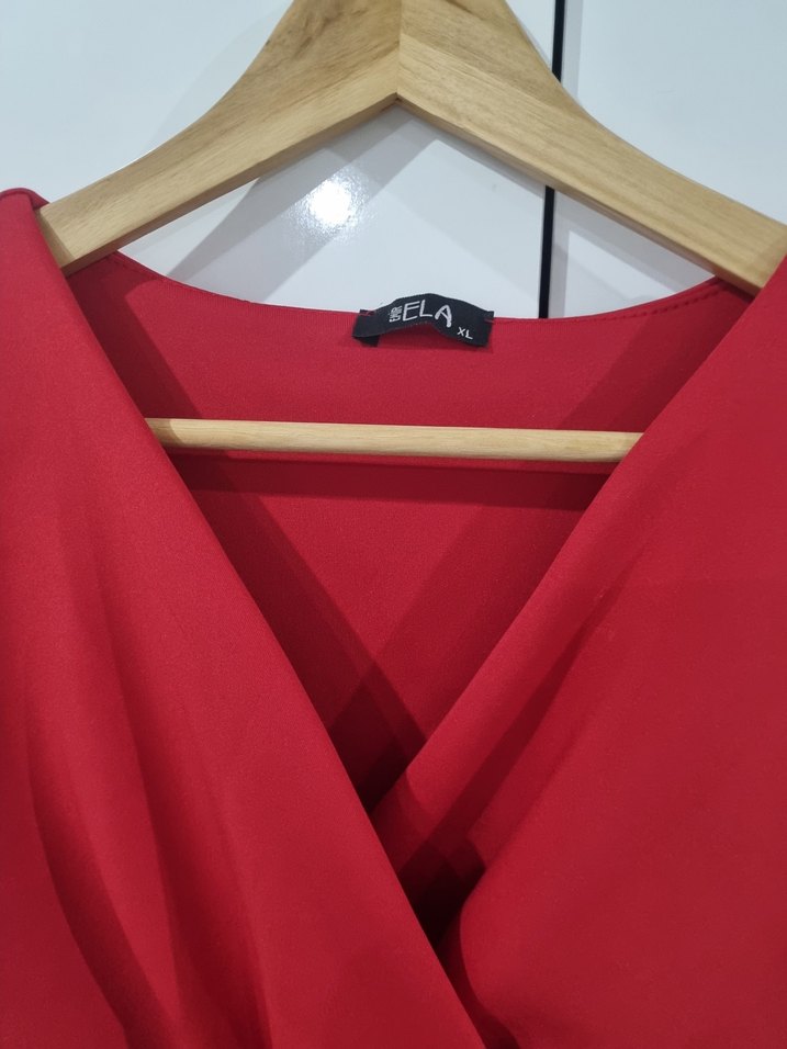 Kırmızı Midi V Yaka Fırfırlı Kadın Elbise - Görsel 3