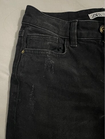 32 Beden siyah Renk ZARA PANTOLON