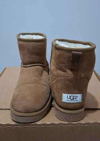 Ugg Australia Kahverengi Suet Bot
