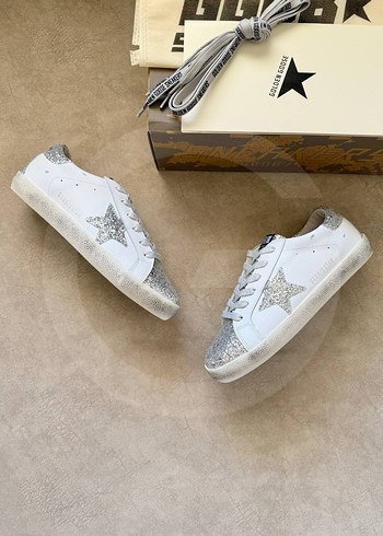 GOLDEN GOOSE DELUXE KADIN SPOR AYAKKABI YENİ SEZON SIFIR KUTULU