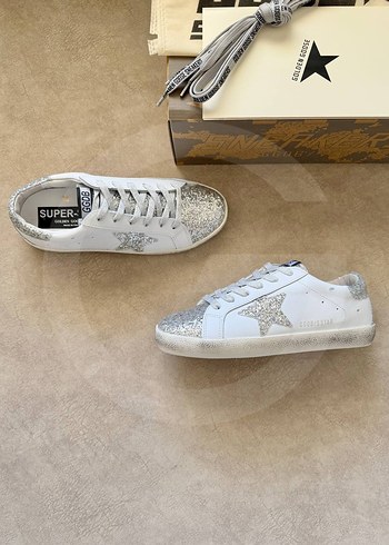 36 Beden GOLDEN GOOSE DELUXE KADIN SPOR AYAKKABI YENİ SEZON SIFIR KUTULU