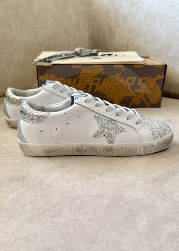 Golden Goose Deluxe GOLDEN GOOSE DELUXE KADIN SPOR AYAKKABI YENİ SEZON SIFIR KUTULU