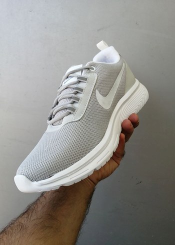 Nike Nike Erkek Gri Beyaz Spor Ayakkabı