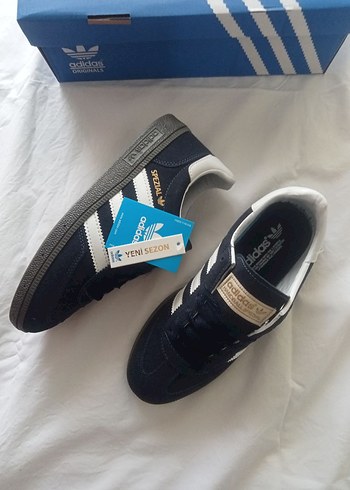 39 Beden Adidas Spezial KADIN Spor Ayakkabı